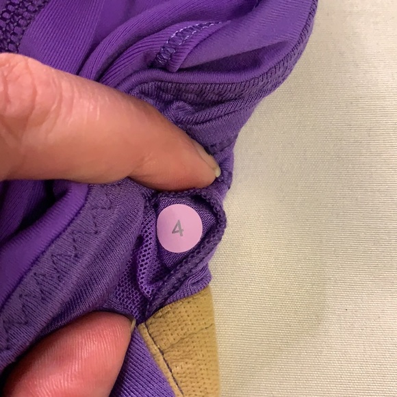 Lululemon Athletica Run: Catch Me Tank Size 4 - Picture 15 of 16